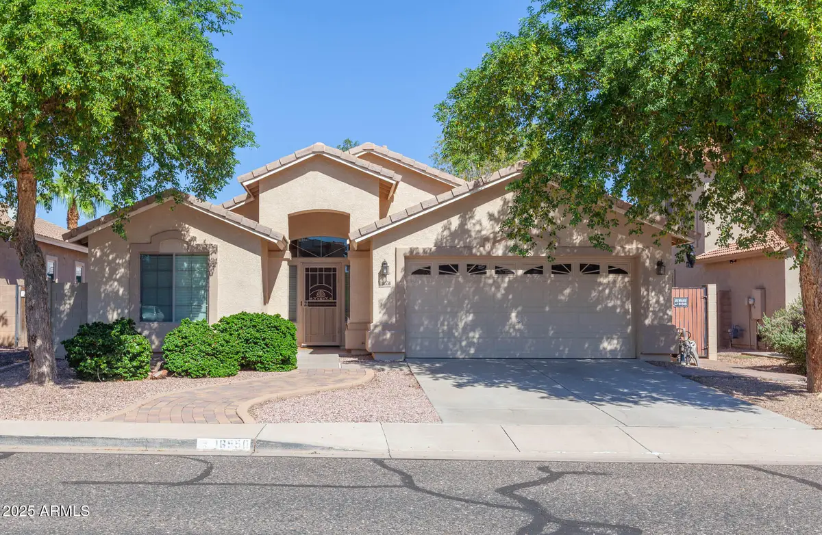 16550 W Desert Lane, Surprise, AZ 85388 - Image #1