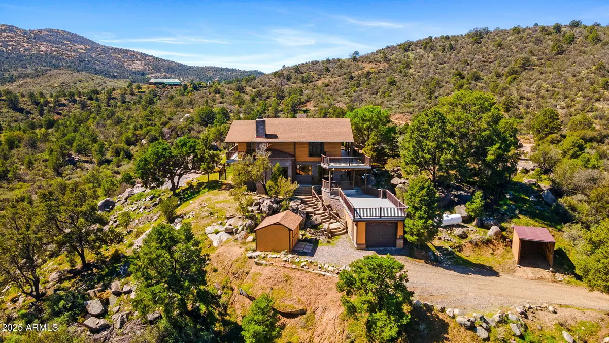 18205 W Buckhorn Drive, Peeples Valley, AZ 86332 - Image #1