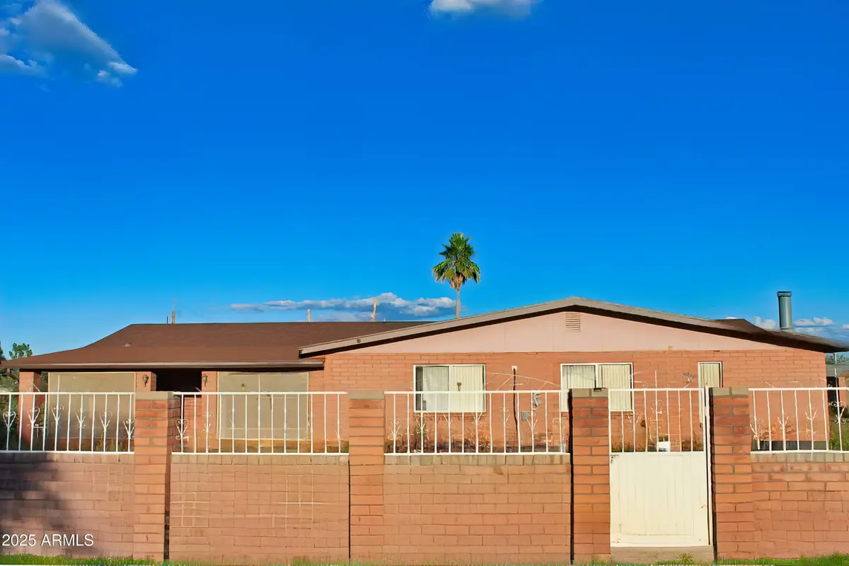 4839 S Santa Aurelia Avenue, Sierra Vista Southeast, AZ 85650 - Image #1