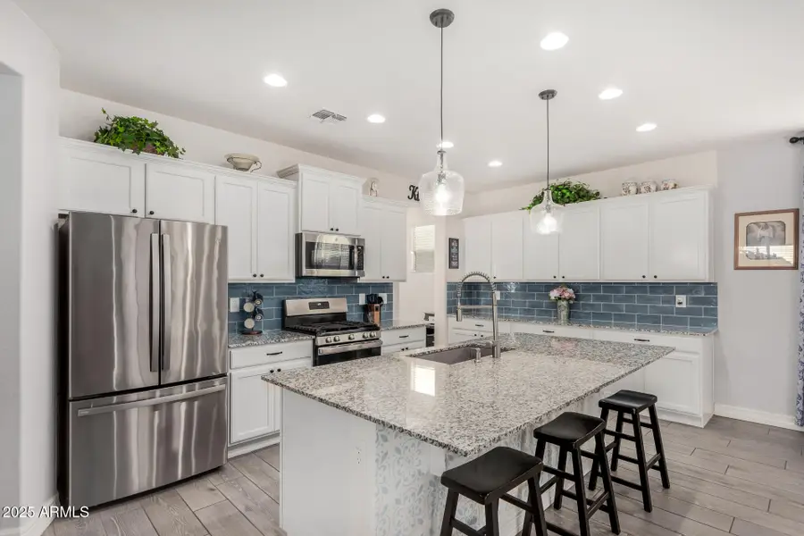 10660 E Twister Avenue, Mesa, AZ 85212 - Image #2