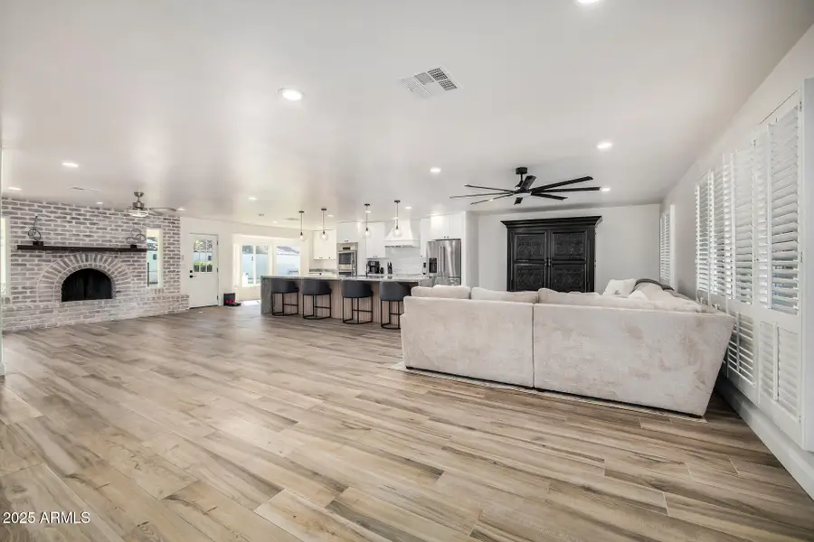 2201 E Shea Boulevard, Phoenix, AZ 85028 - Image #3