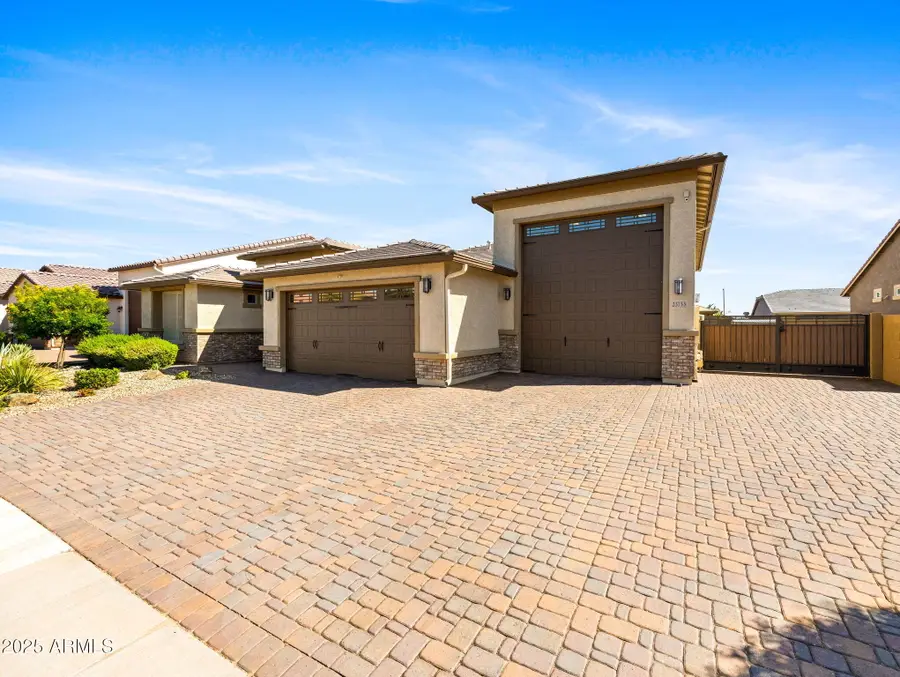 23733 N 169th Lane, Surprise, AZ 85387 - Image #3