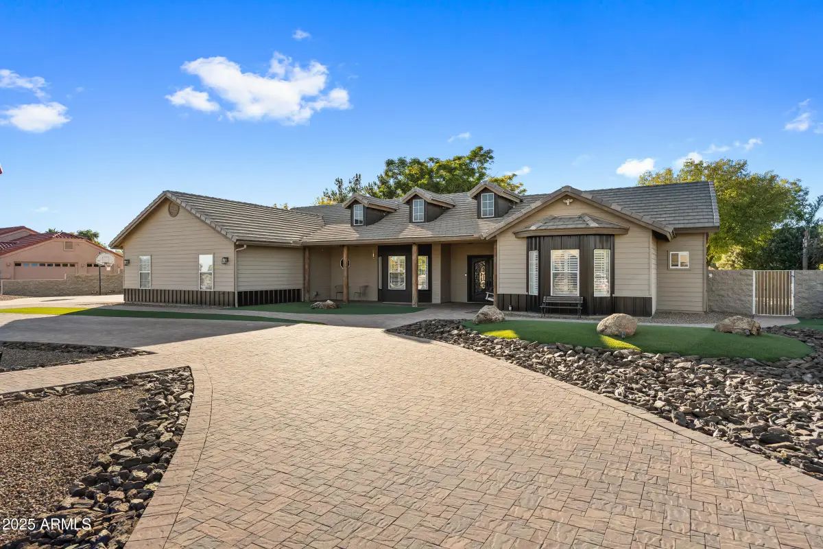 20975 E Excelsior Avenue, Queen Creek, AZ 85142 - Image #1