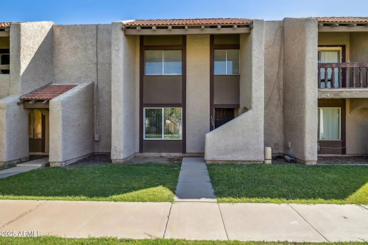 5742 N 43rd Drive, Glendale, AZ 85301 - Image #1