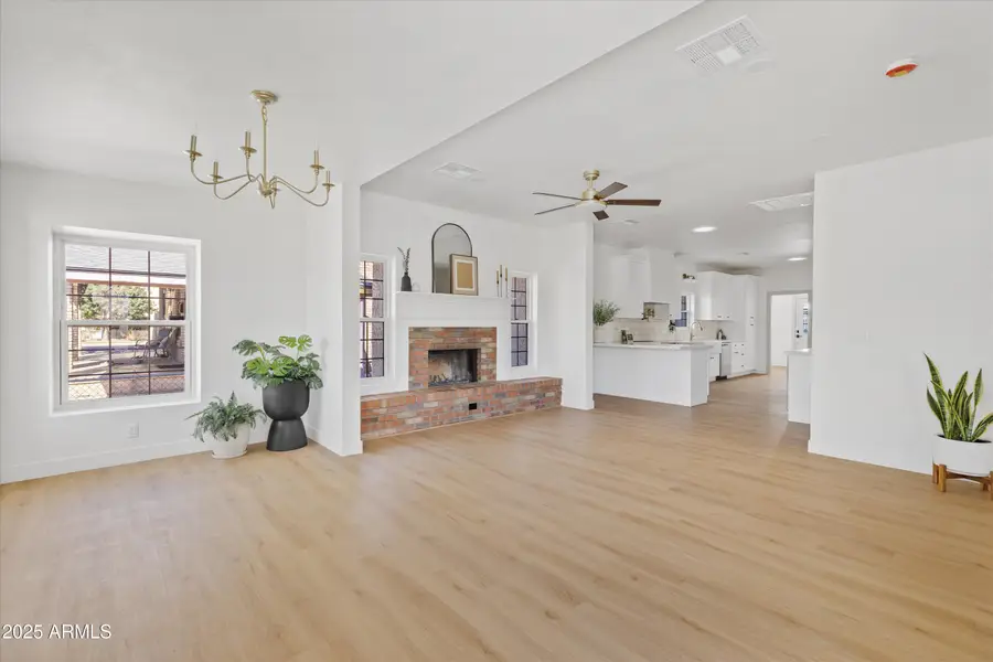 2241 N Richland Street, Phoenix, AZ 85006 - Image #2