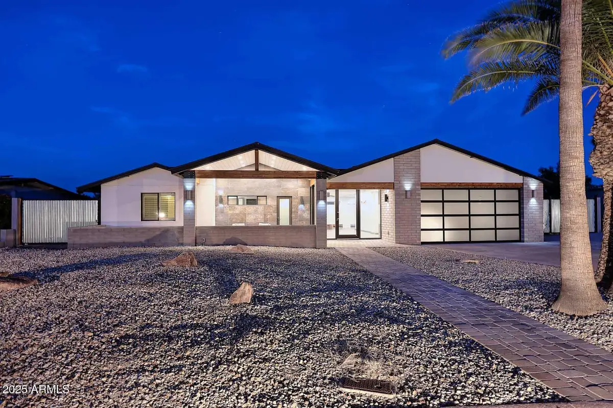 11007 N 26th Street, Phoenix, AZ 85028 - Image #1