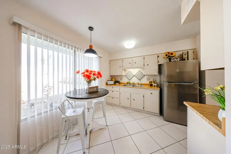 9714 W Mockingbird Drive, Sun City, AZ 85373 - Image #2