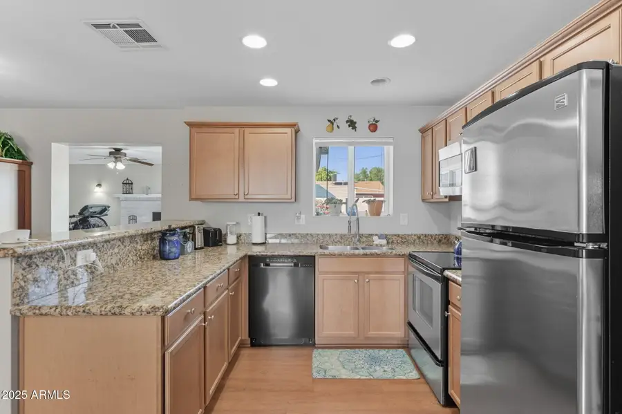 3320 W Windrose Drive, Phoenix, AZ 85029 - Image #3