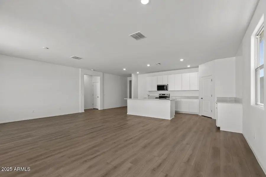 18198 W Mohave Street, Goodyear, AZ 85338 - Image #3