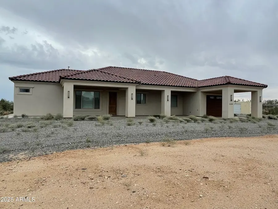 21209 W Caravaggio Lane W, Wittmann, AZ 85361 - Image #2