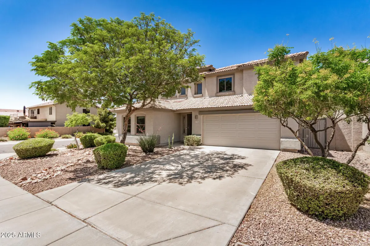 2746 E Fawn Drive, Phoenix, AZ 85042 - Image #1