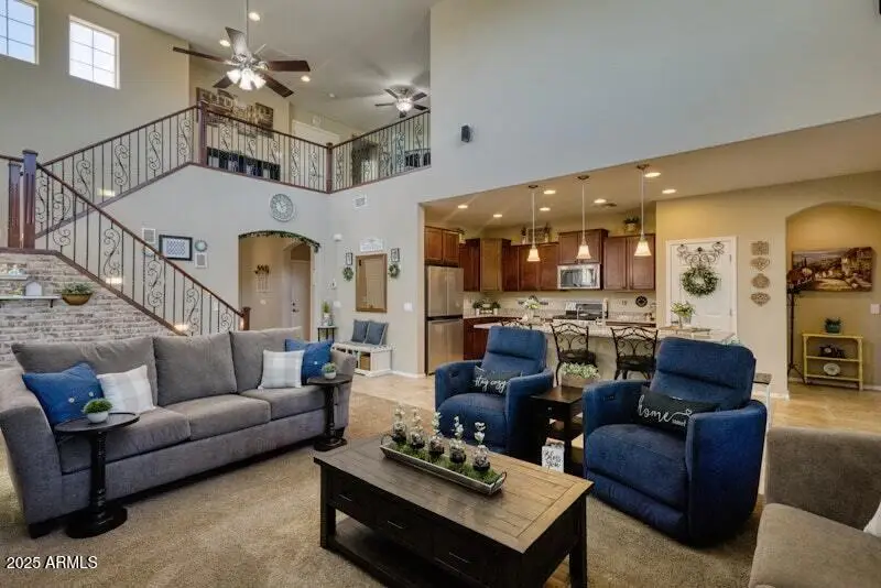 5682 W Admiral Way, Florence, AZ 85132 - Image #2