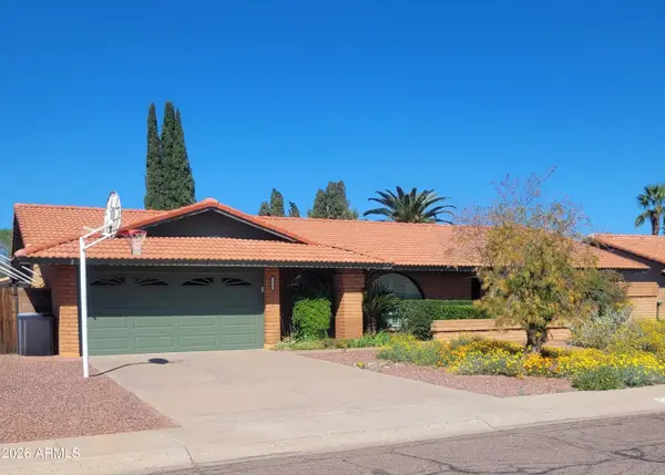 1222 E Louis Way, Tempe, AZ 85284