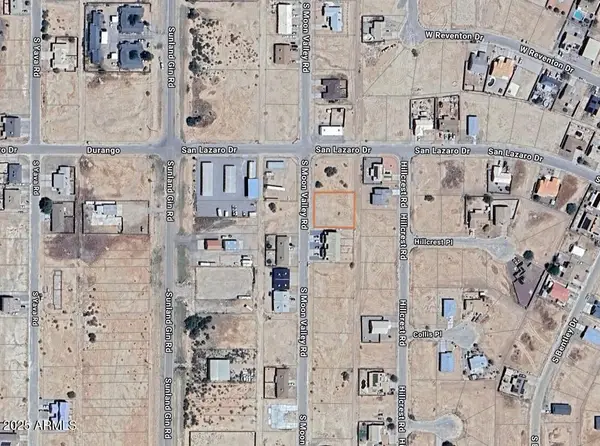 15819 S Moon Valley Road #8, Arizona City, AZ 85123