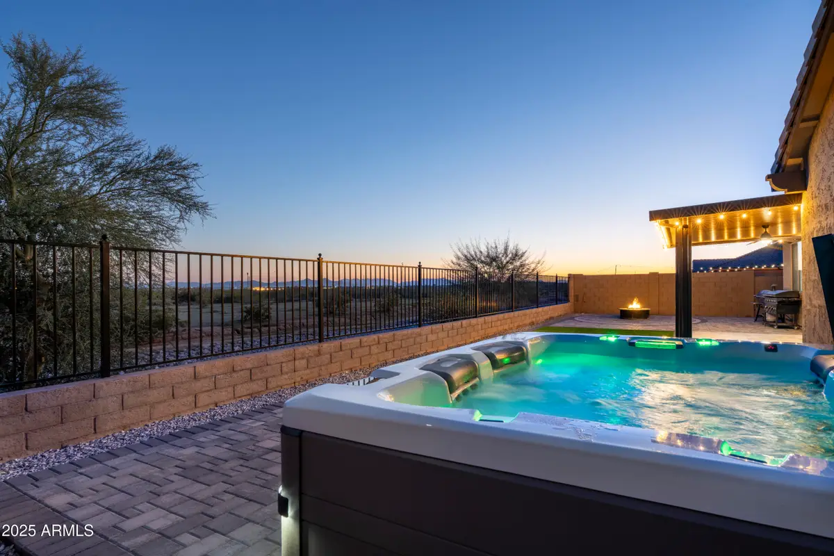 18493 W Hiddenview Drive, Goodyear, AZ 85338 - Image #1