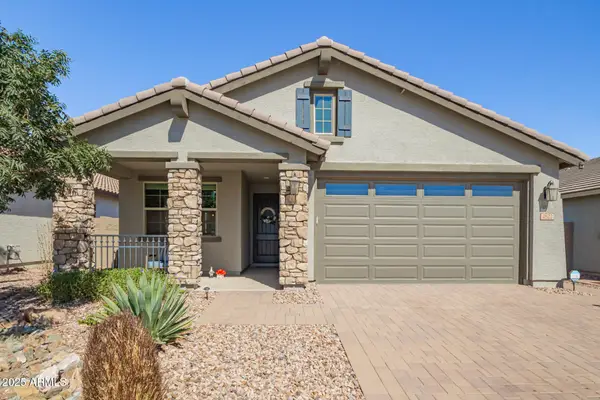 2822 W Blue River Drive, San Tan Valley, AZ 85144