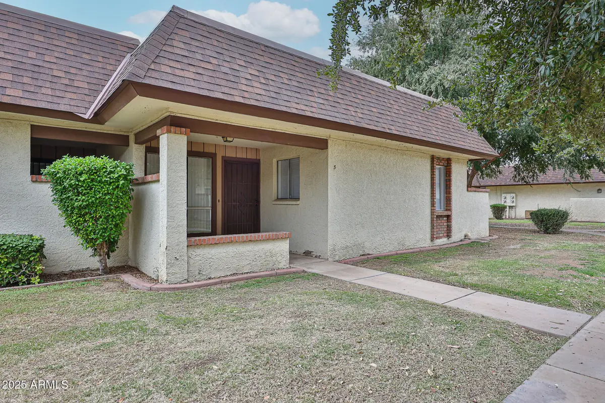 10620 W Northern Avenue #5, Peoria, AZ 85307 - Image #1