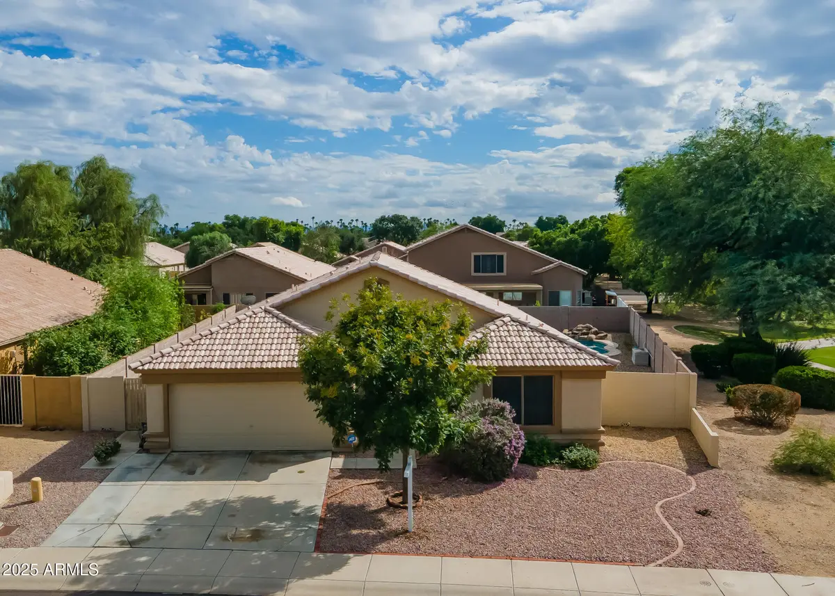 5277 W Bryce Lane, Glendale, AZ 85301 - Image #1