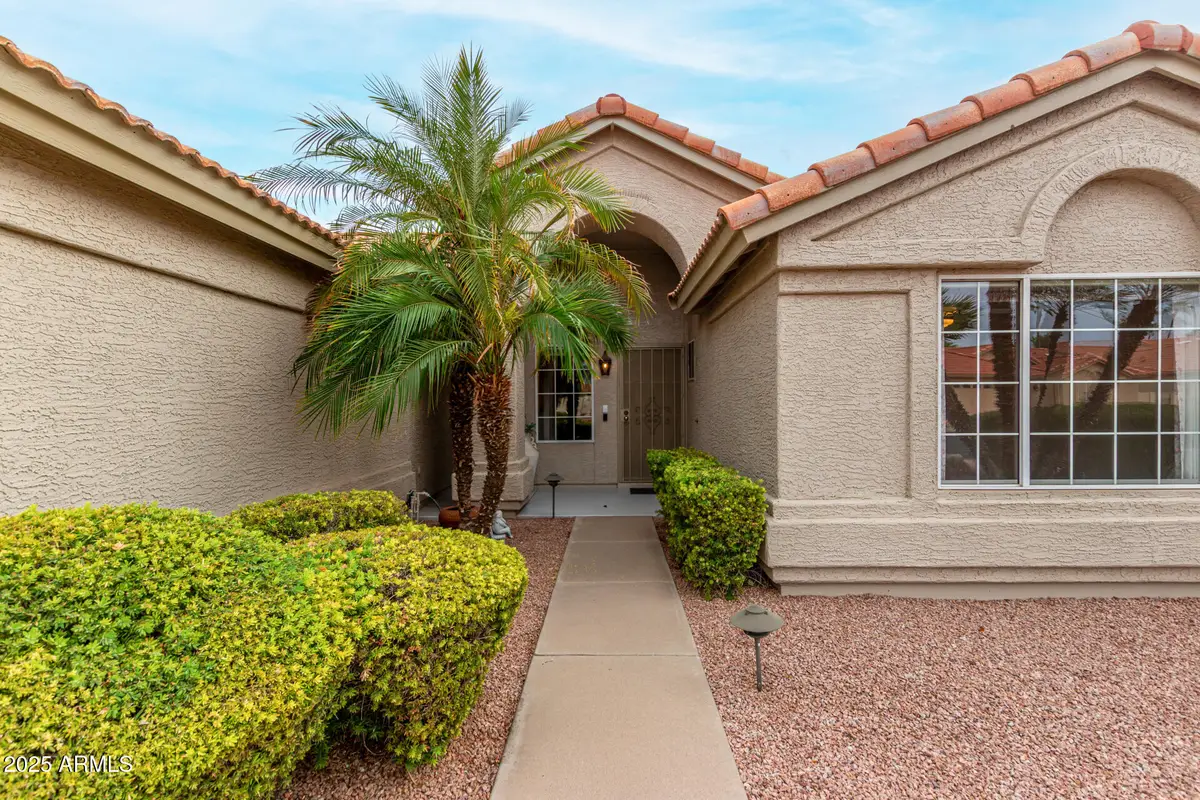 10621 E Halley Drive, Sun Lakes, AZ 85248 - Image #1