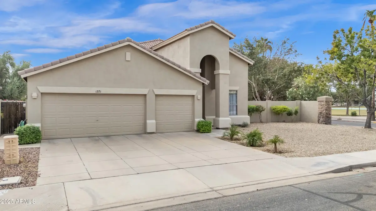 1371 E Fairview Street, Chandler, AZ 85225 - Image #1