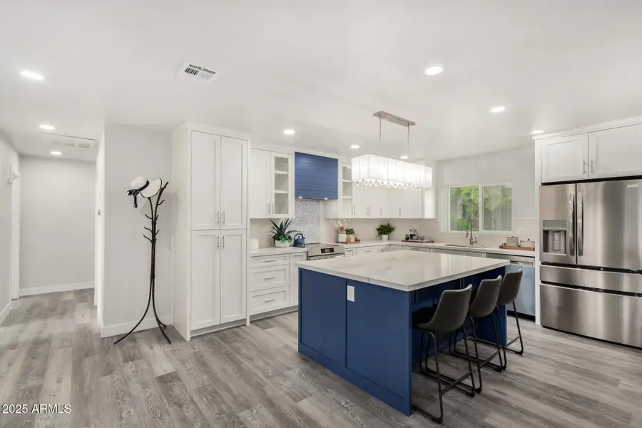 5212 E Gelding Drive, Phoenix, AZ 85254 - Image #3