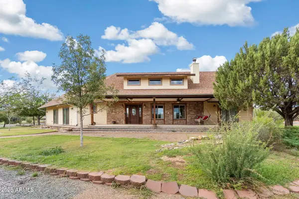14420 E Jagged Tooth Trail, Mayer, AZ 86333