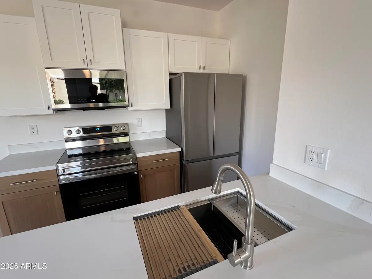 7009 E Acoma Drive #1033, Phoenix, AZ 85254 - Image #1