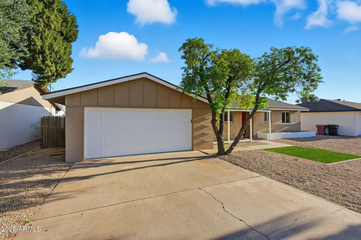 8257 E Cypress Street, Scottsdale, AZ 85257 - Image #1