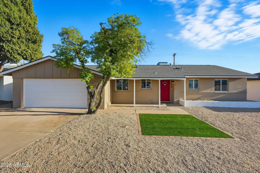 8257 E Cypress Street, Scottsdale, AZ 85257 - Image #2