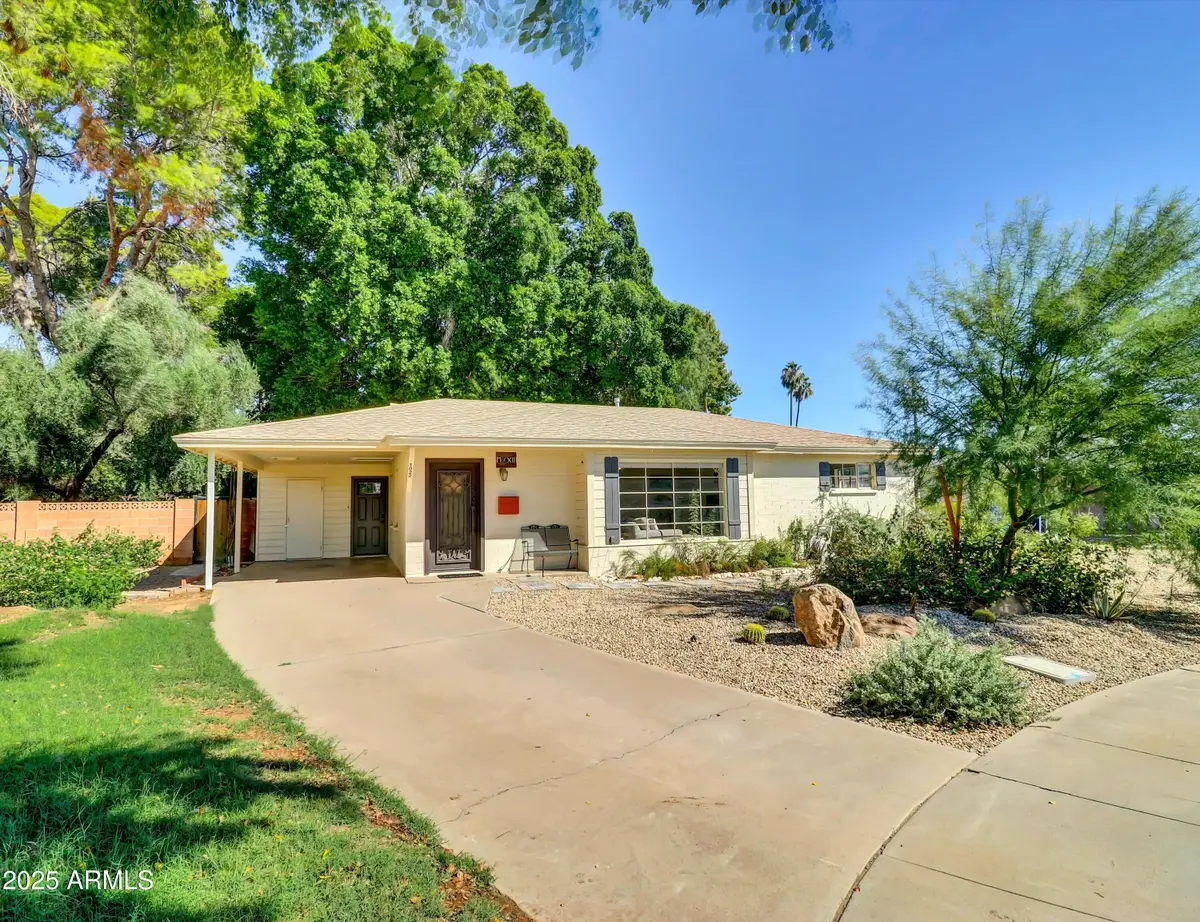 1022 E Keim Drive, Phoenix, AZ 85014 - Image #1