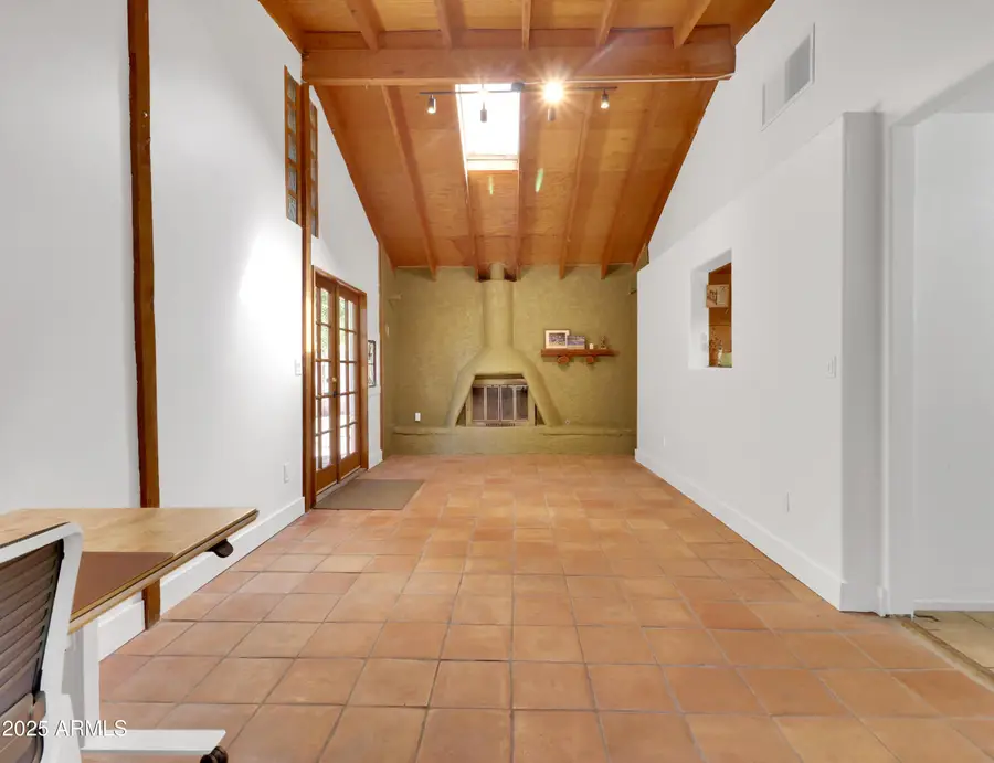 1022 E Keim Drive, Phoenix, AZ 85014 - Image #3