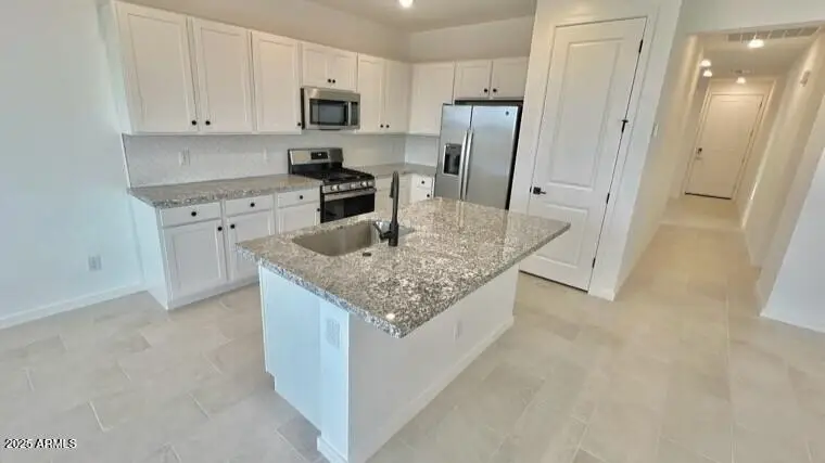 22376 W Monona Lane, Surprise, AZ 85387 - Image #3