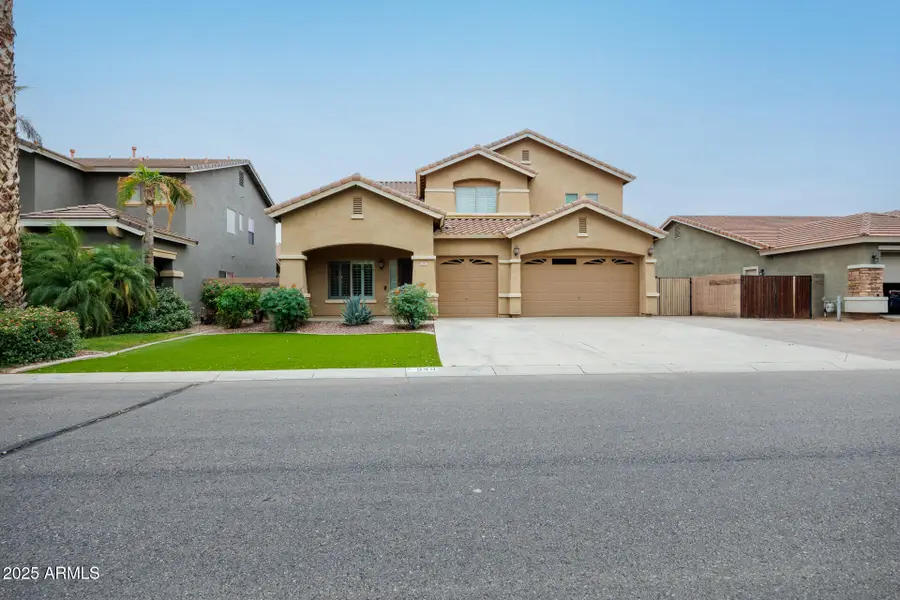940 E Chelsea Drive, San Tan Valley, AZ 85140 - Image #2