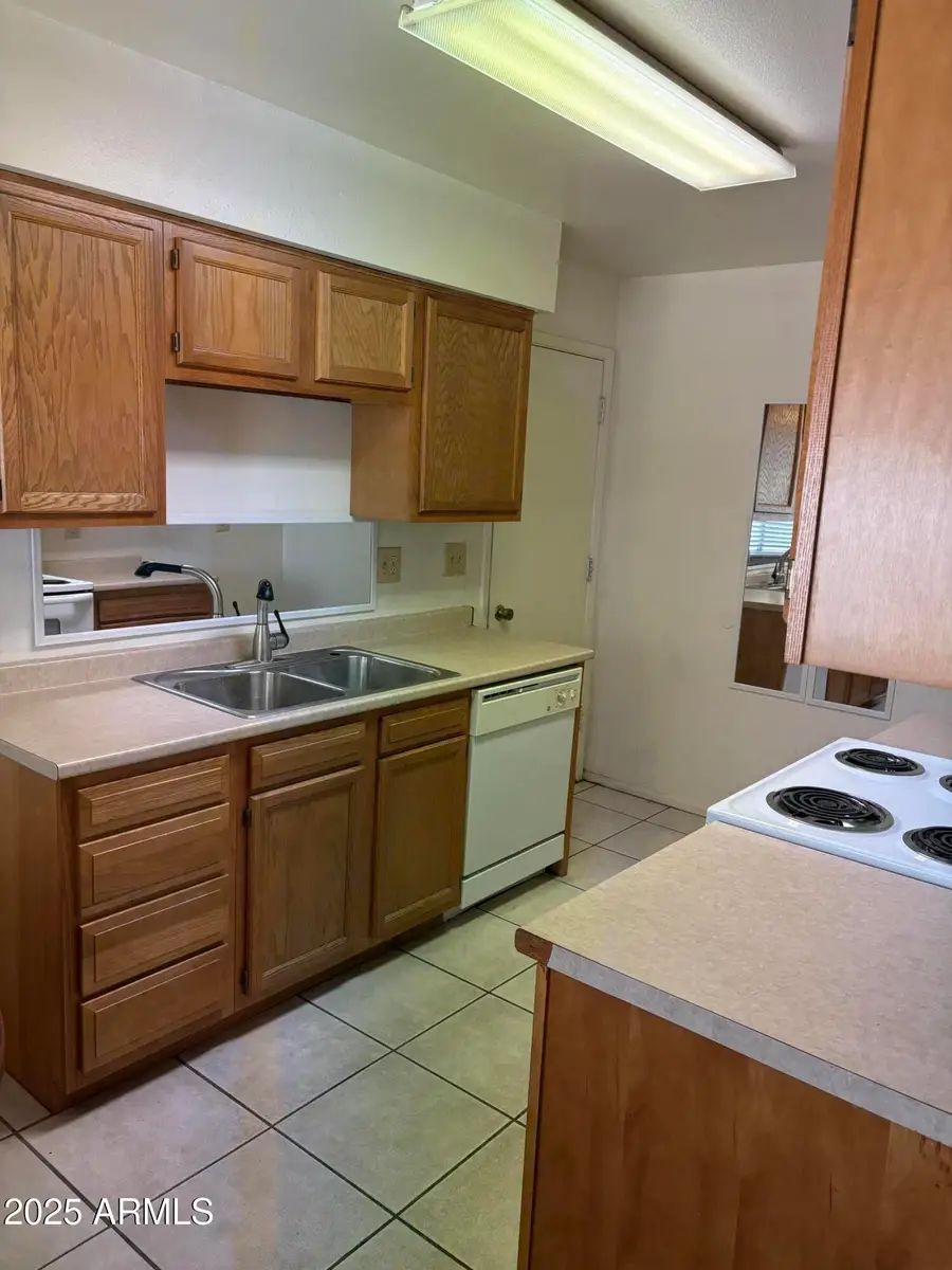 10127 N 95th Drive #A, Peoria, AZ 85345 - Image #3