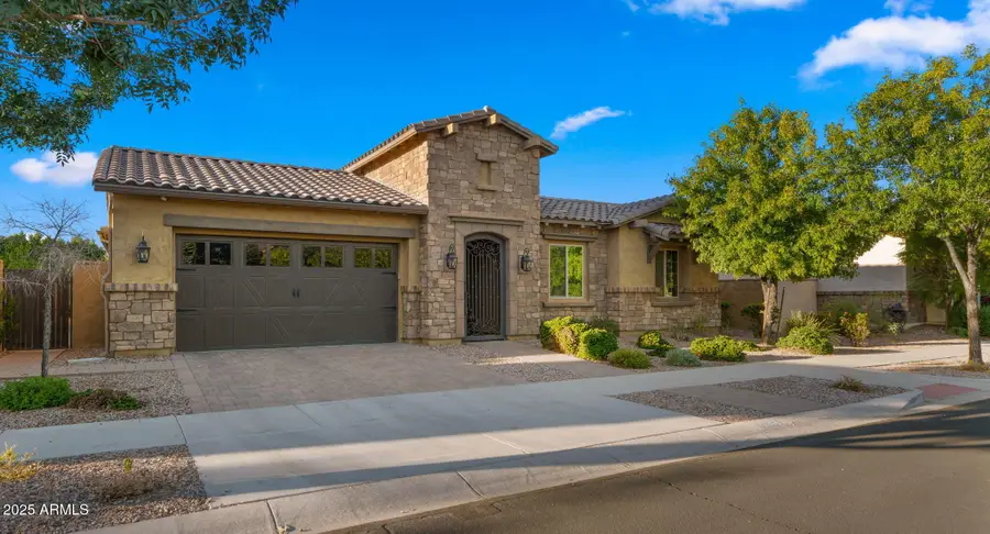 10366 E Aperture Avenue, Mesa, AZ 85212 - Image #2