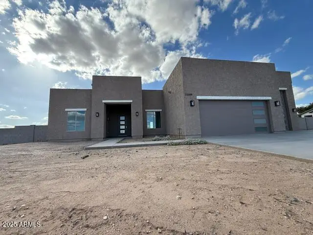 32684 N 213th Drive, Wittmann, AZ 85361 - Image #1