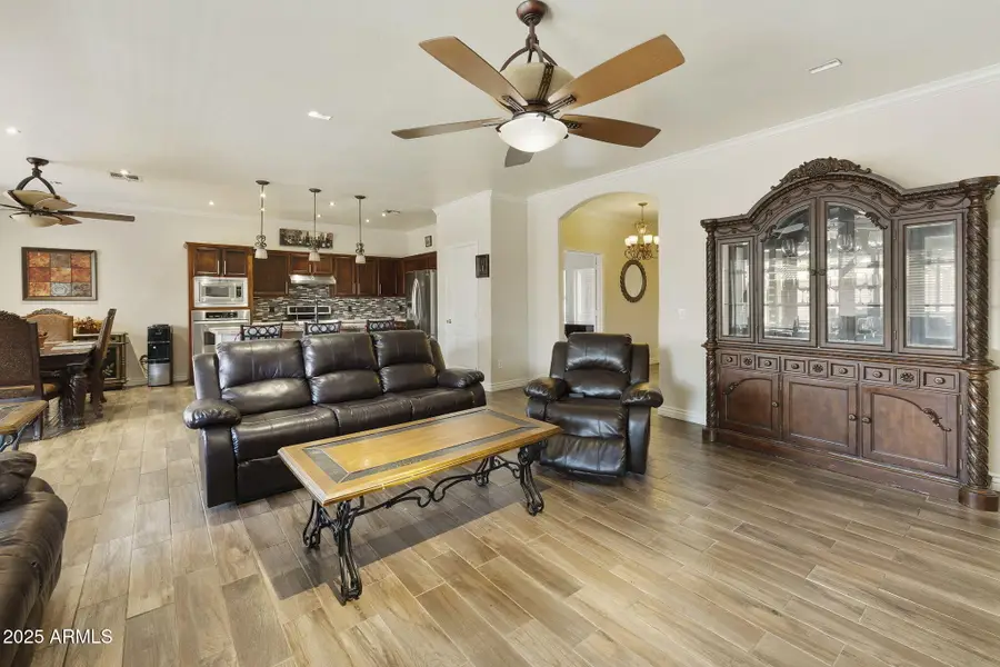 4535 E Laurel Avenue, Gilbert, AZ 85234 - Image #3