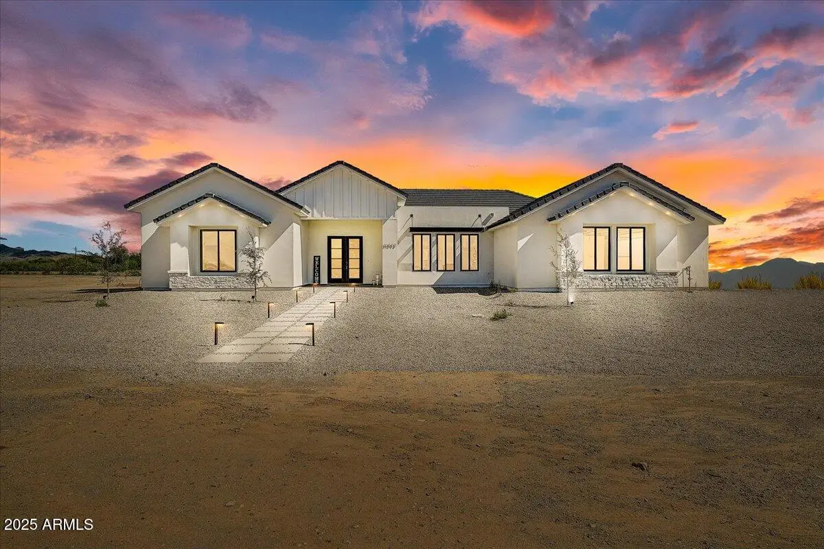 31503 N 170th Drive, Surprise, AZ 85387 - Image #1