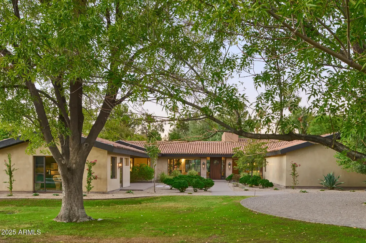 514 W Rose Lane, Phoenix, AZ 85013 - Image #1