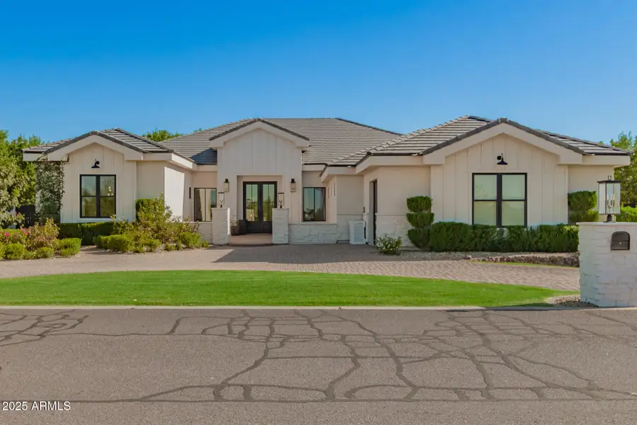 21077 E Marsh Road, Queen Creek, AZ 85142 - Image #2