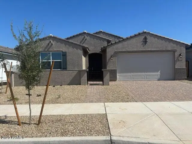 17770 W Odeum Lane, Goodyear, AZ 85338 - Image #1