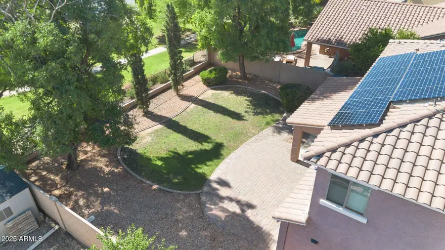 14247 W Rosewood Drive, Surprise, AZ 85379 - Image #2