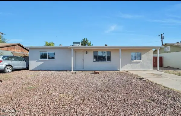 2823 W Banff Lane, Phoenix, AZ 85053