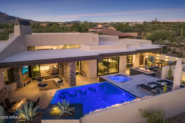 10381 E Loving Tree Lane, Scottsdale, AZ 85262