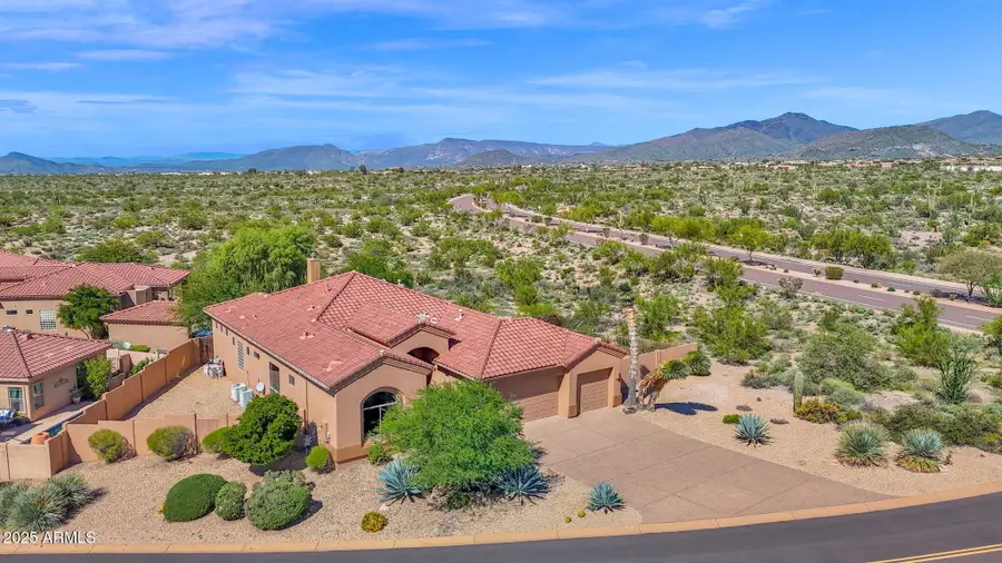 9532 E Whitewing Drive, Scottsdale, AZ 85262 - Image #2