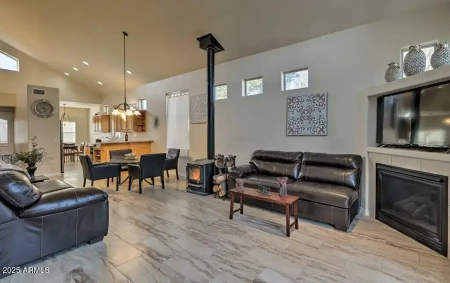 210 W Cedar Avenue, Flagstaff, AZ 86001 - Image #2