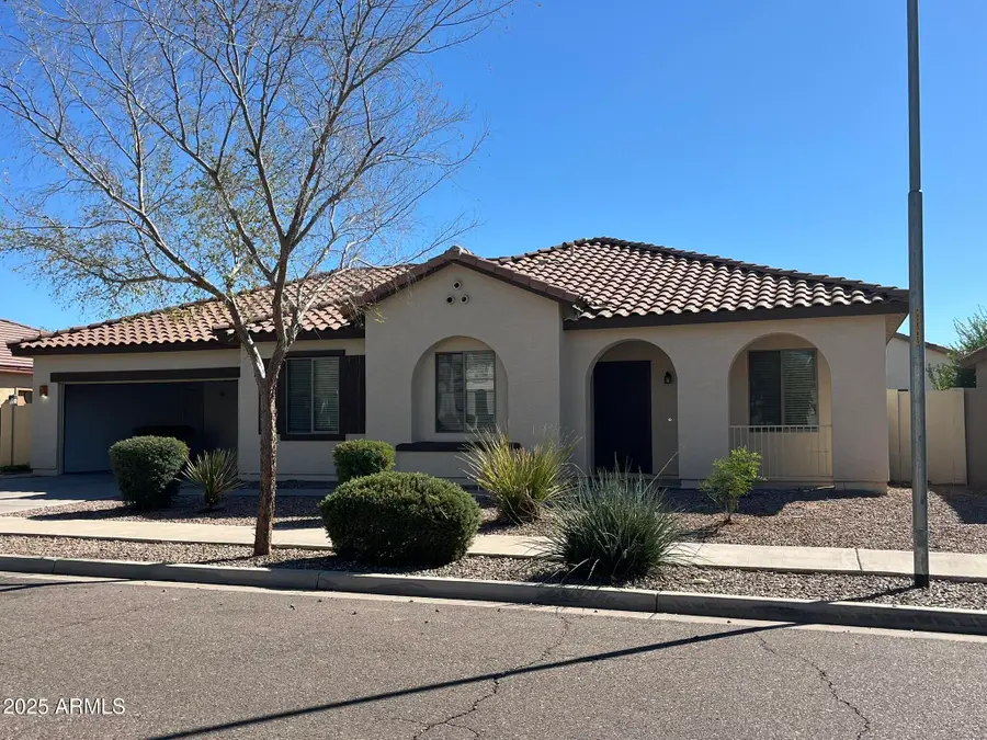 2319 W Alta Vista Road, Phoenix, AZ 85041 - Image #2