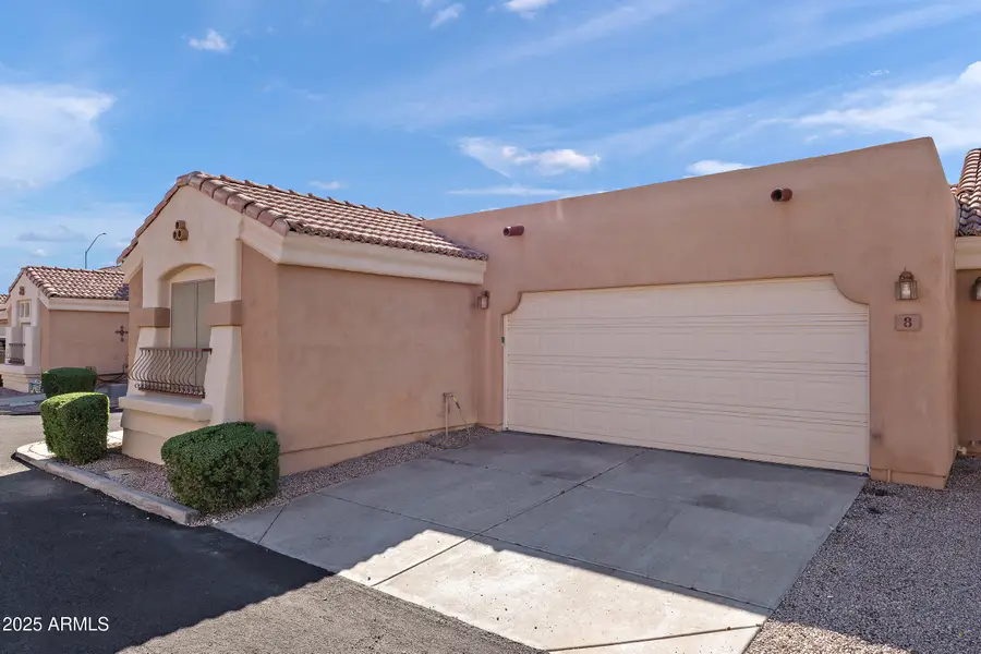 1260 S Lindsay Road #8, Mesa, AZ 85204 - Image #2