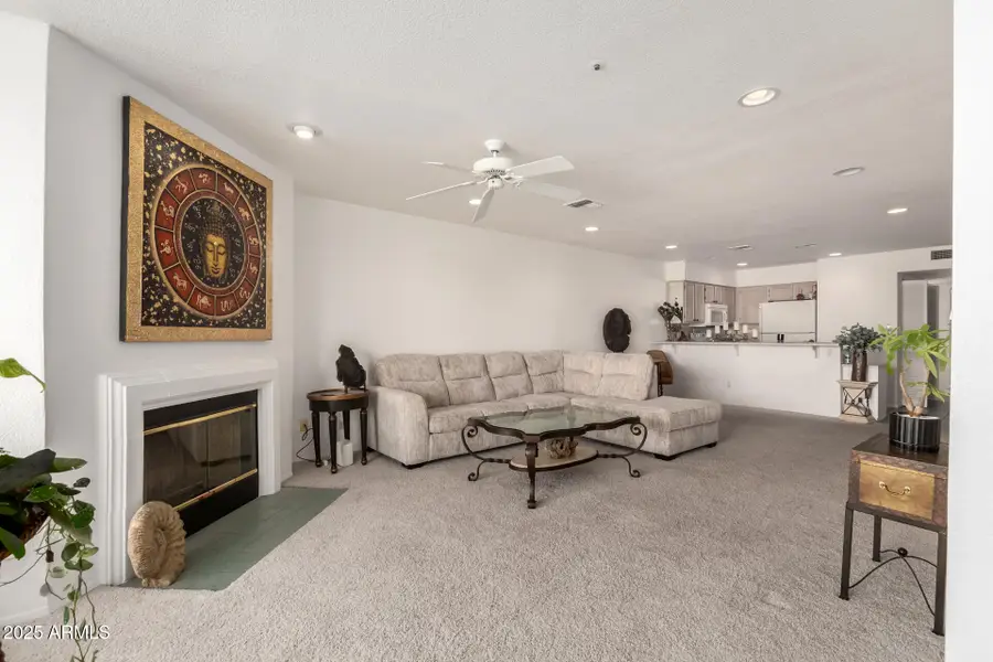 10080 E Mountain View Lake Drive #138, Scottsdale, AZ 85258 - Image #2