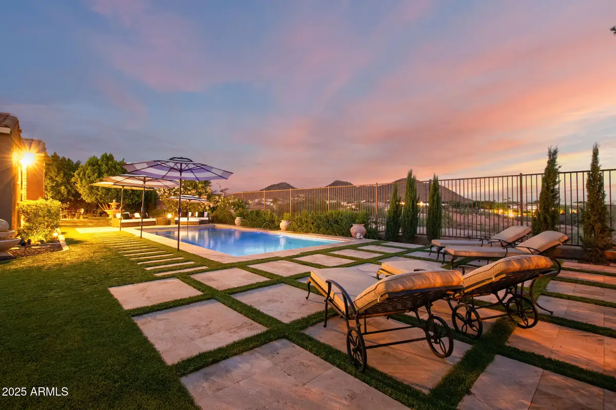 9543 W Whitehorn Way, Peoria, AZ 85383 - Image #1